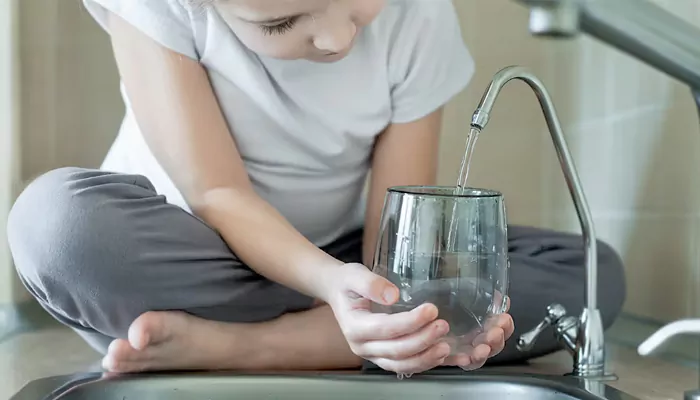 Gaano katagal kailangan mong maghintay para sa dispenser ng tubig na isterilisado?